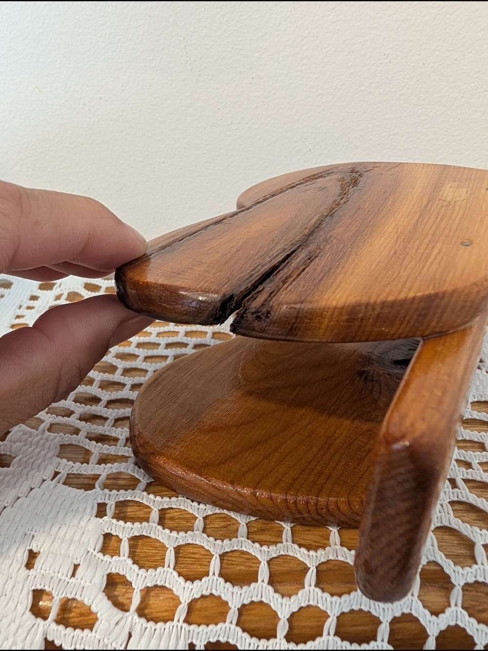 Heart-Shaped Wooden Napkin Holder in Natural Brown - Picture 9 of 10